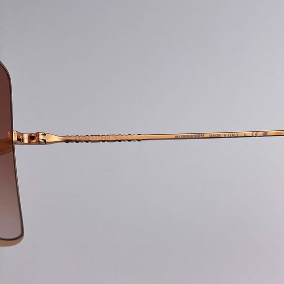 NEW Burberry BE3133 DAPHNE 133713 Gold Pink Gradient Square Women Sungla… - Picture 7 of 11